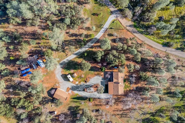 $399,000 | 22848 Elk Trail East, Redding, CA 96003