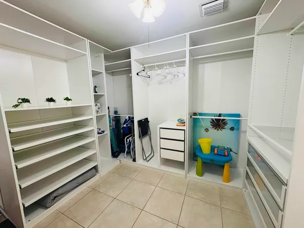 $484,000 | 2711 Northeast 11th Terrace, Pompano Beach, FL 33064