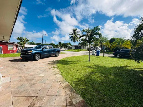 $484,000 | 2711 Northeast 11th Terrace, Pompano Beach, FL 33064