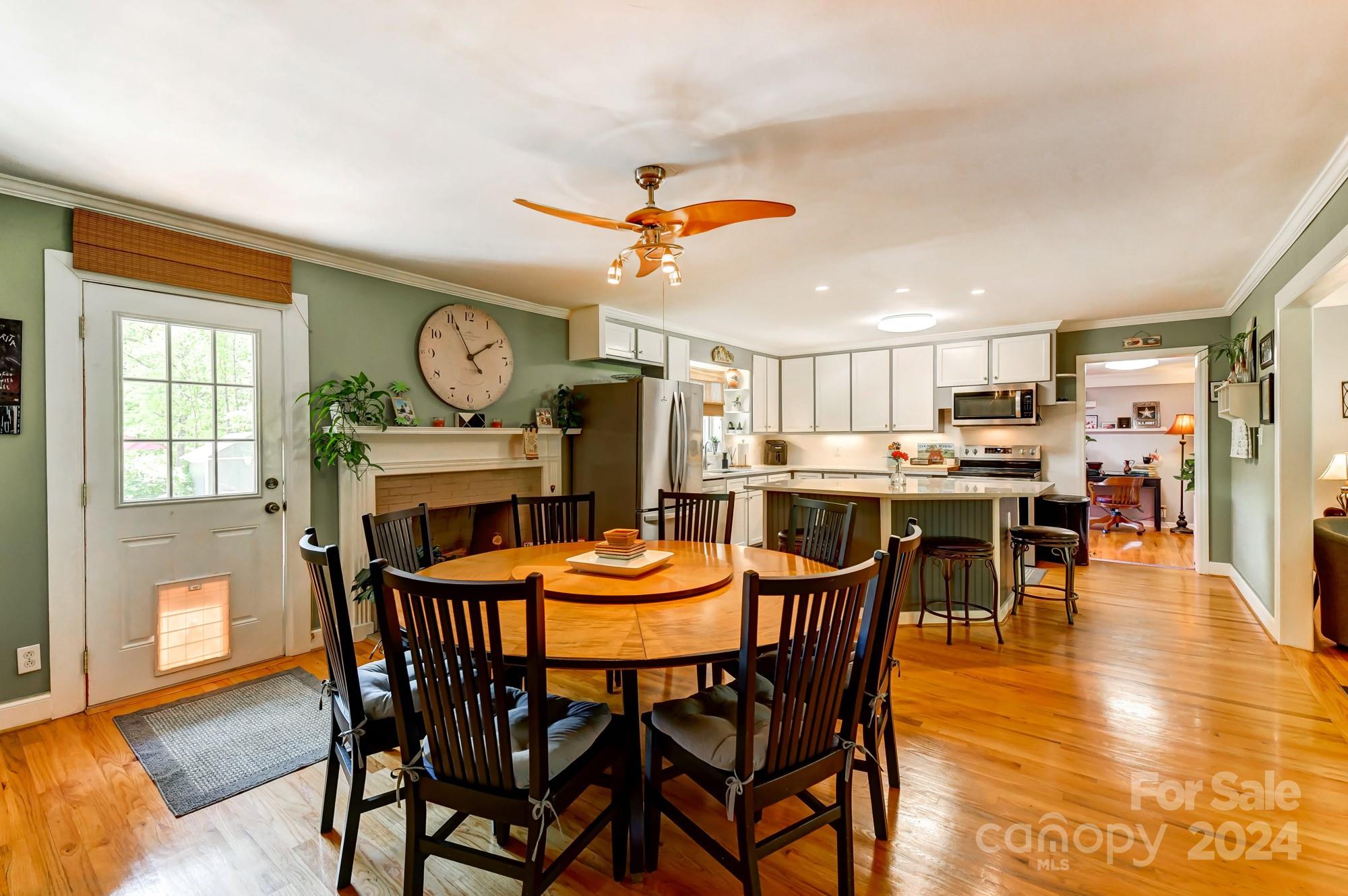 10336 Glenmac Road Charlotte, NC 28215 - Photo 16 of 48 Gallery Image 16