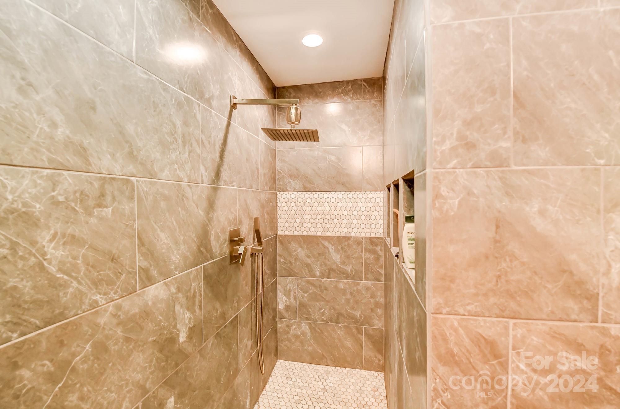 10336 Glenmac Road Charlotte, NC 28215 - Photo 21 of 48 Gallery Image 21