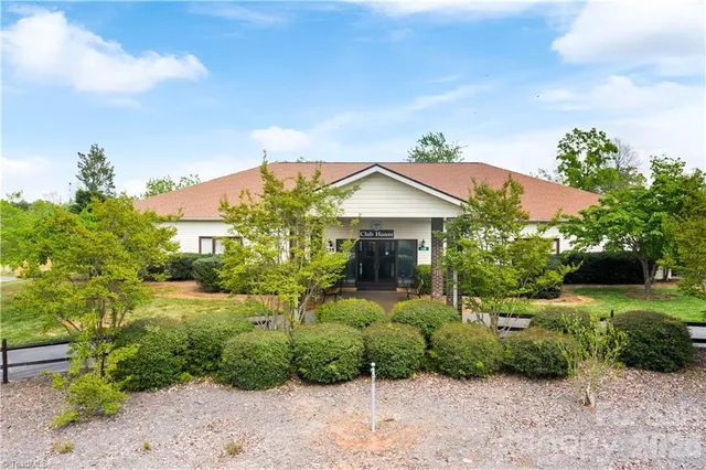 $399,990 | 103 Oriole Drive, New London, NC 28127