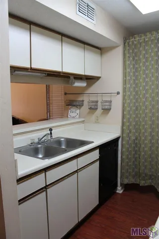 $1,050 | 5107 Nicholson Drive, Unit A31, Baton Rouge, LA 70820