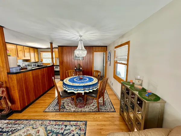 $2,150 | 325 Kishwaukee Drive, Sycamore, IL 60178