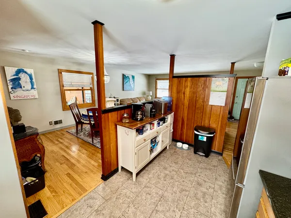 $2,150 | 325 Kishwaukee Drive, Sycamore, IL 60178