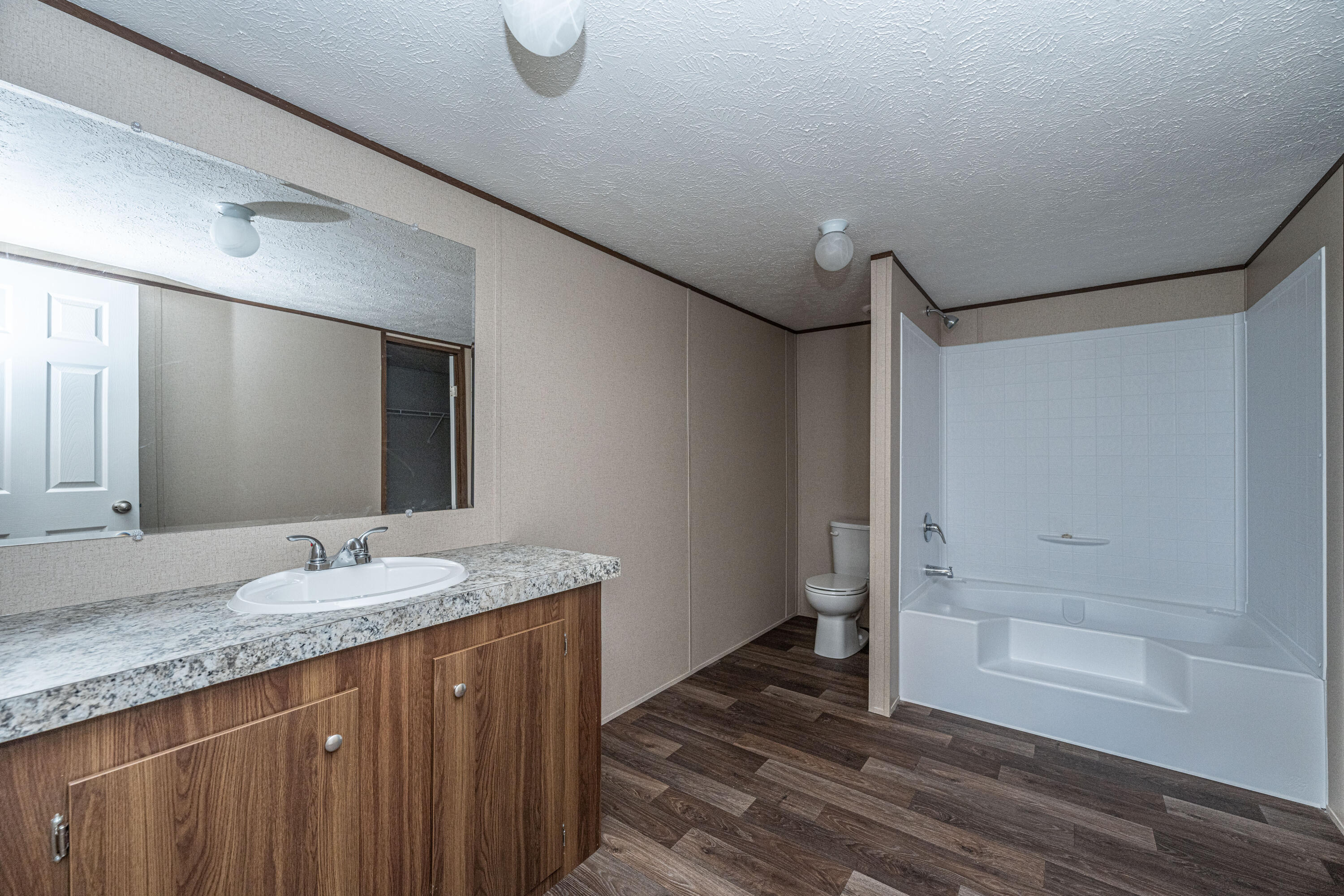 68 Kickback Cove Round O, SC 29474 - Photo 19 of 30 Primary Bathroom