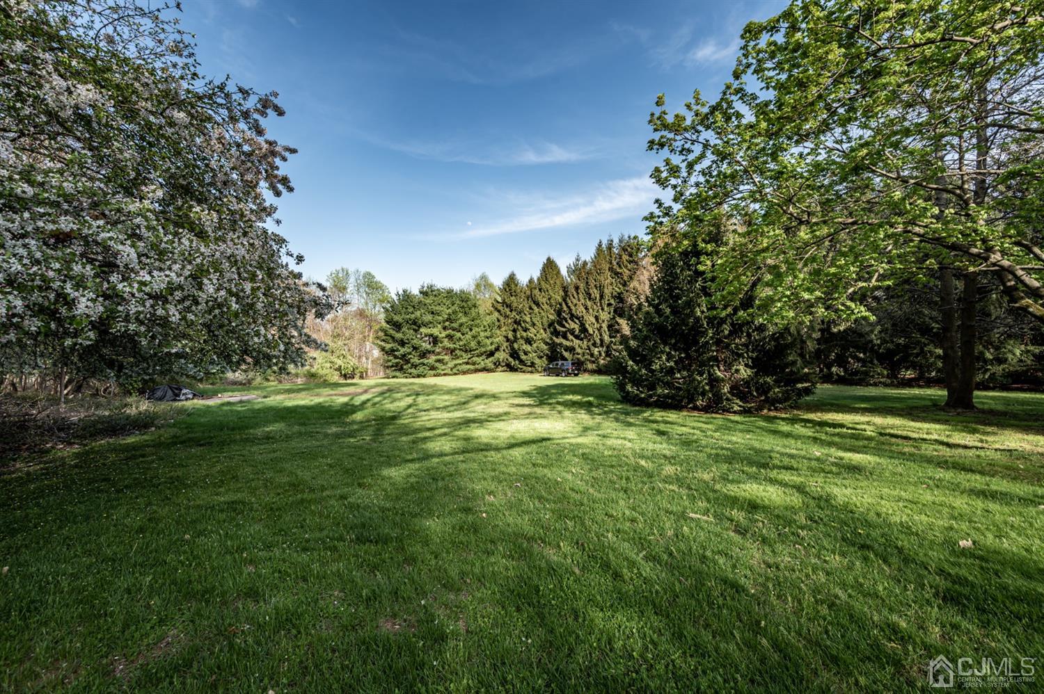 12 Stillhouse Road Millstone Township, NJ 08535 - Photo 33 of 35 Gallery Image 33