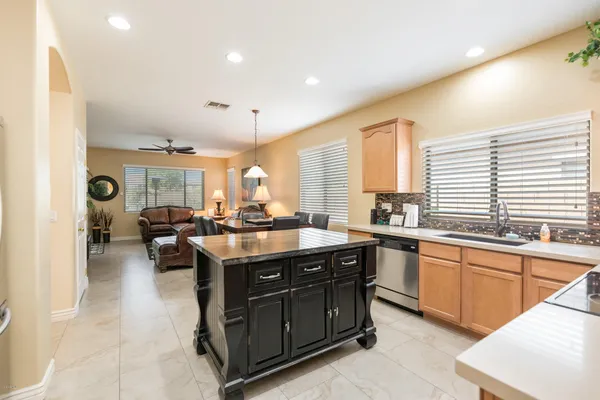 $4,500 | 7306 North 88th Lane, Glendale, AZ 85305