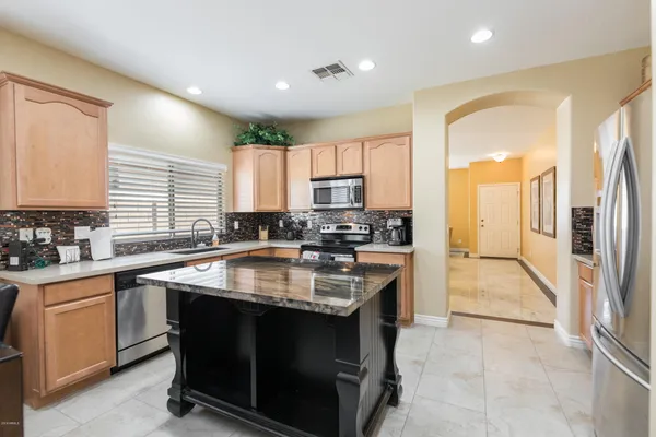 $4,500 | 7306 North 88th Lane, Glendale, AZ 85305