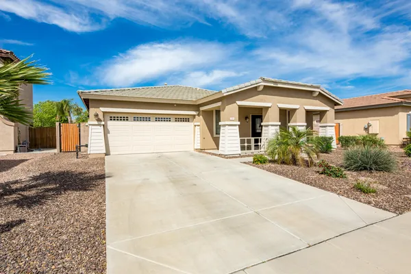 $4,500 | 7306 North 88th Lane, Glendale, AZ 85305