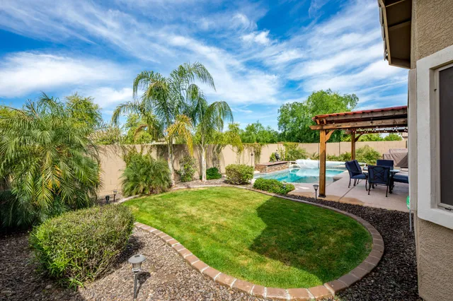 $4,500 | 7306 North 88th Lane, Glendale, AZ 85305