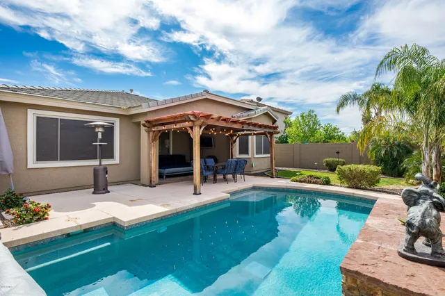 $4,500 | 7306 North 88th Lane, Glendale, AZ 85305