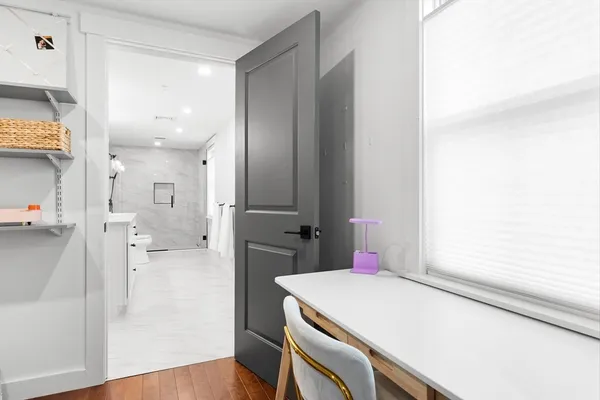 $825,000 | 126-128 High Street, Unit 7, Ipswich, MA 01938