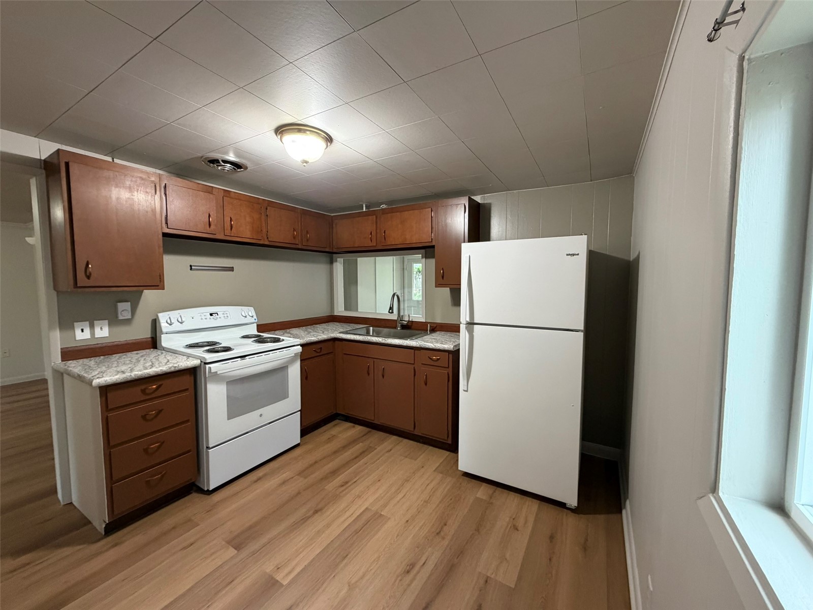 16797 Donnelly Road, Unit A Mount Vernon, WA 98273 - Photo 20 of 36
