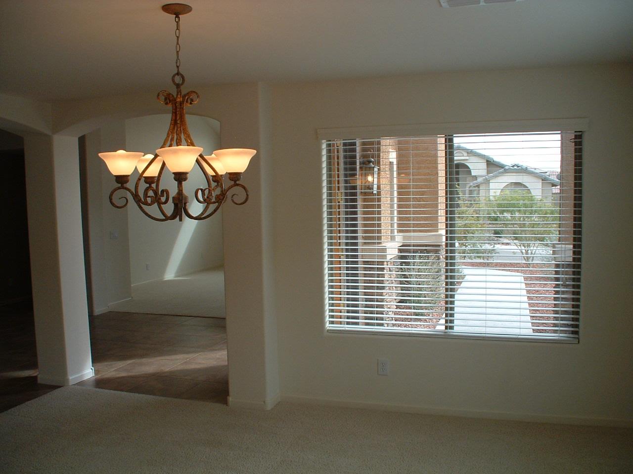 2004 West Caleb Road Phoenix, AZ 85085 - Photo 8 of 20 Dining Room