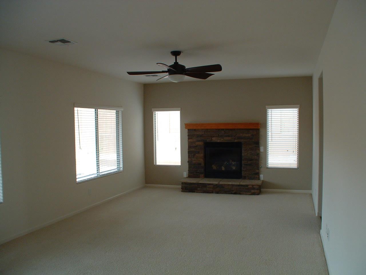2004 West Caleb Road Phoenix, AZ 85085 - Photo 10 of 20 Family Room