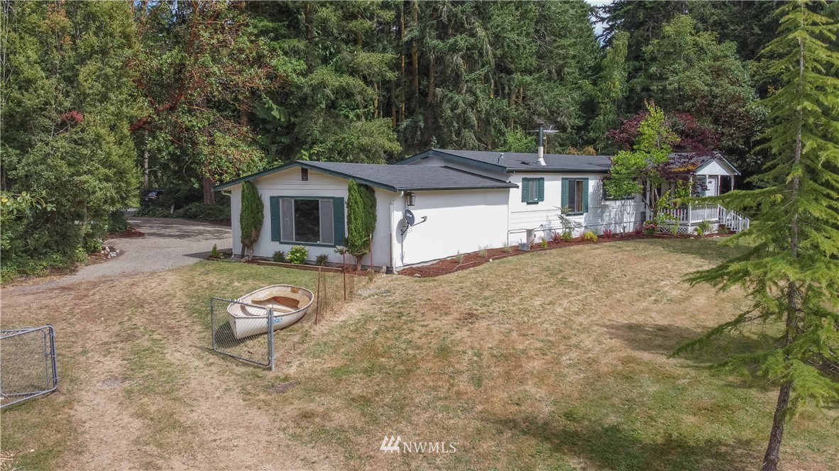 181 Loftus Road Port Townsend, WA 98368 - Photo 2 of 39 Gallery Image 2