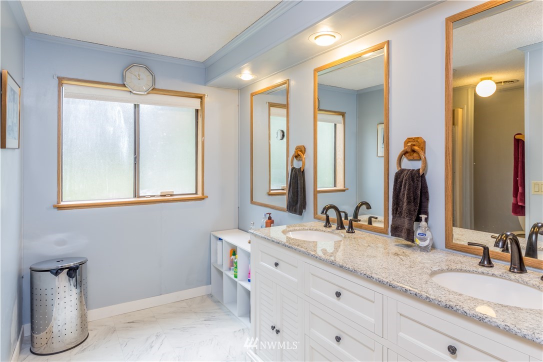 181 Loftus Road Port Townsend, WA 98368 - Photo 11 of 39 Gallery Image 11