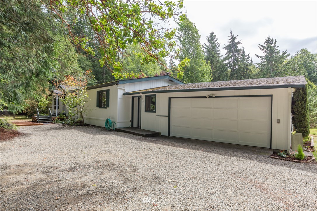 181 Loftus Road Port Townsend, WA 98368 - Photo 3 of 39 Gallery Image 3