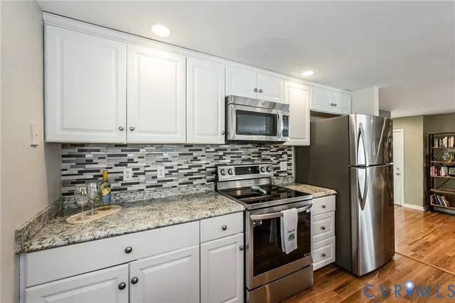 $315,000 | 8330 Scottingham Drive, Chesterfield, VA 23236