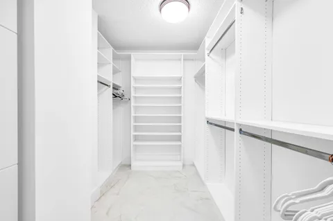 $1,275,000 | 100 Southeast 5th Avenue, Unit 304, Boca Raton, FL 33432