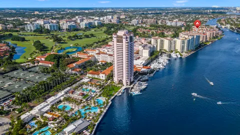 $1,275,000 | 100 Southeast 5th Avenue, Unit 304, Boca Raton, FL 33432