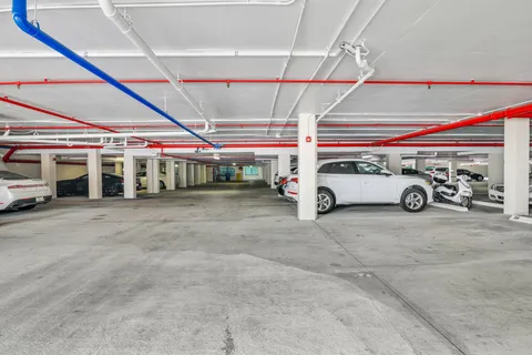 $1,275,000 | 100 Southeast 5th Avenue, Unit 304, Boca Raton, FL 33432