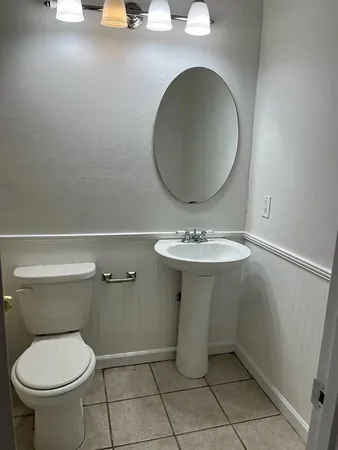 $1,695 | 5826 Eunice Court, Tallahassee, FL 32303