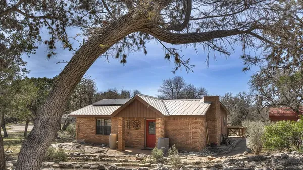 $350,000 | 22 George Hoover Place, Leakey, TX 78873