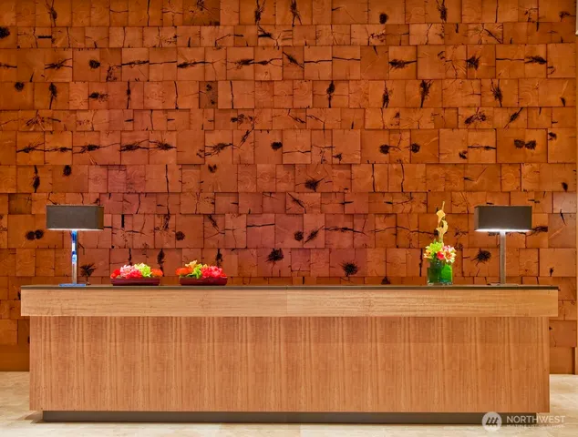 $2,700,000 | 1521 2nd Avenue, Unit 2800, Seattle, WA 98101