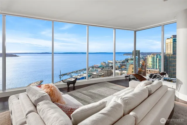 $2,700,000 | 1521 2nd Avenue, Unit 2800, Seattle, WA 98101
