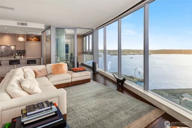 $2,700,000 | 1521 2nd Avenue, Unit 2800, Seattle, WA 98101