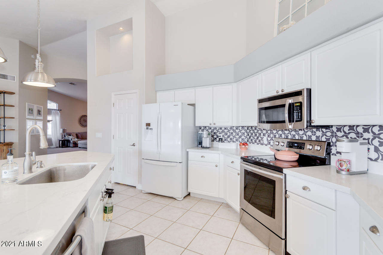 1828 South Rialto Mesa, AZ 85209 - Photo 24 of 53 24-Rialto