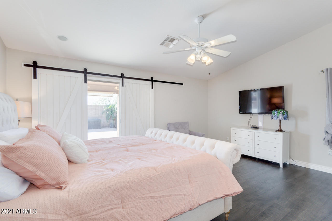 1828 South Rialto Mesa, AZ 85209 - Photo 25 of 53 25-Rialto