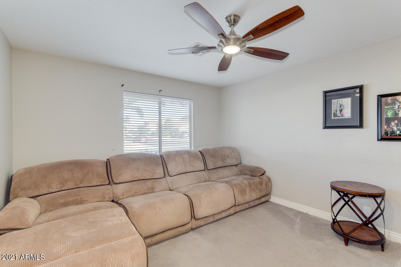 1828 South Rialto Mesa, AZ 85209 - Photo 34 of 53 34-Rialto