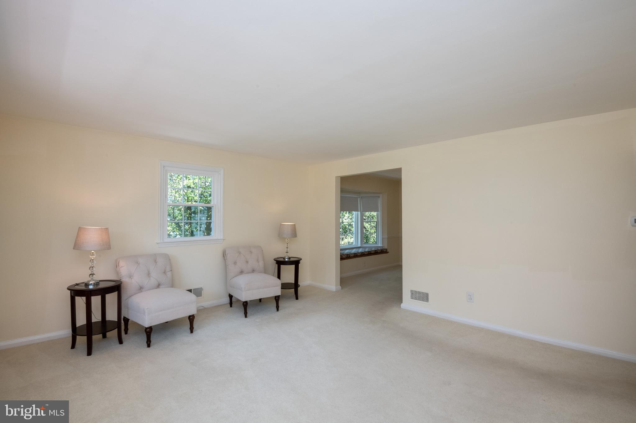 6507 Old Orchard Road Baltimore, MD 21239 - Photo 14 of 56 View of living room from front door area,