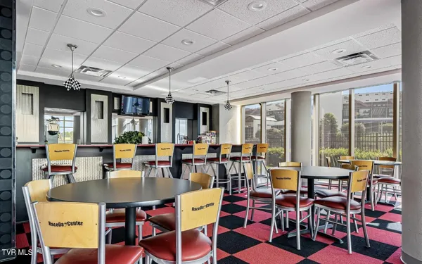 $2,250 | 210 Raceday Center Drive, Unit 1304, Bristol, TN 37620