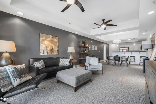 $2,250 | 210 Raceday Center Drive, Unit 1304, Bristol, TN 37620