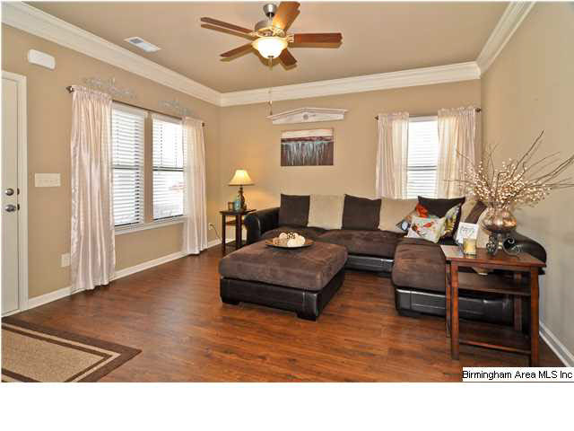 104 Waterstone Way Calera, AL 35040 - Photo 3 of 32