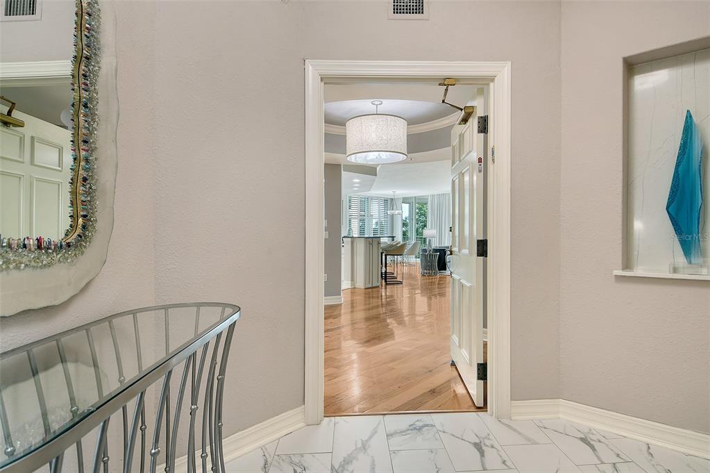 401 North Point Road, Unit 304 Osprey, FL 34229 - Photo 7 of 95