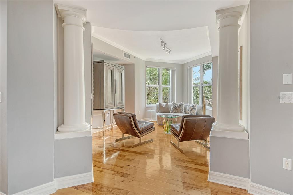 401 North Point Road, Unit 304 Osprey, FL 34229 - Photo 9 of 95