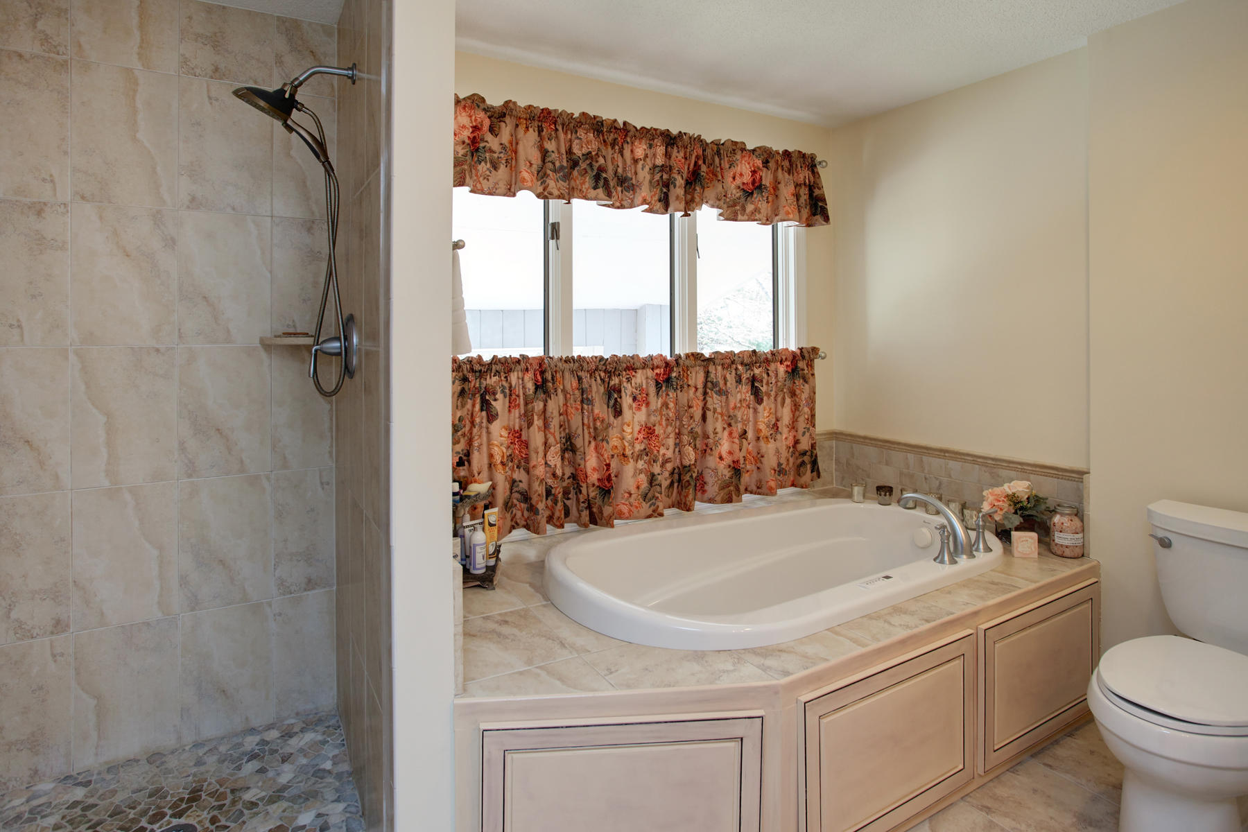 33 Studio Drive Buzzards Bay, MA 02532 - Photo 17 of 35 027_33StudioDr_04232018