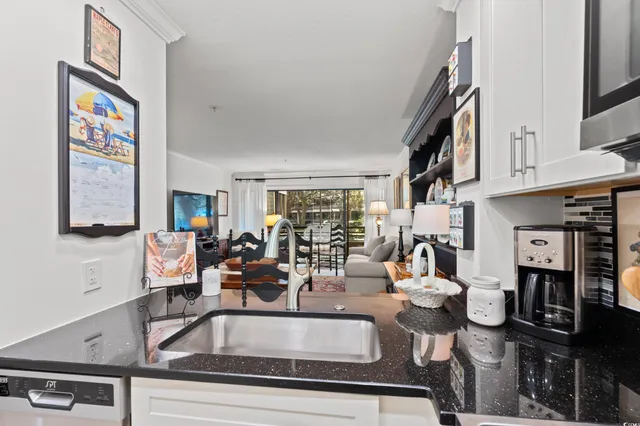 $229,900 | 415 Ocean Creek Drive, Unit 2124, Myrtle Beach, SC 29572