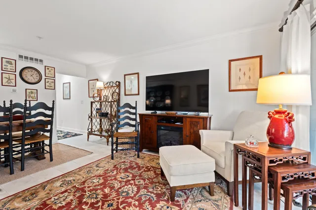 $229,900 | 415 Ocean Creek Drive, Unit 2124, Myrtle Beach, SC 29572