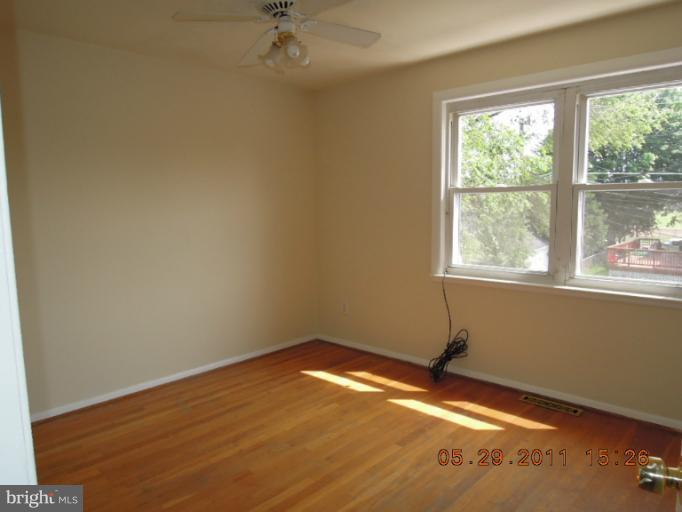 8113 Del Haven Road Dundalk, MD 21222 - Photo 6 of 11 Bedroom