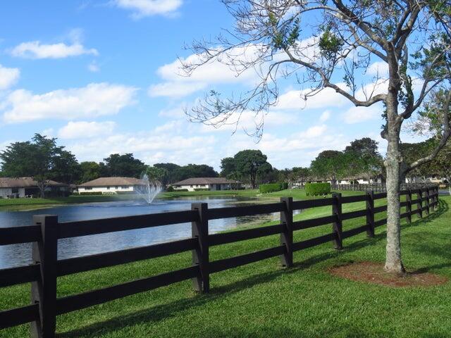 10054 Eaglewood Road, Unit B Boynton Beach, FL 33436 - Photo 23 of 25 a7