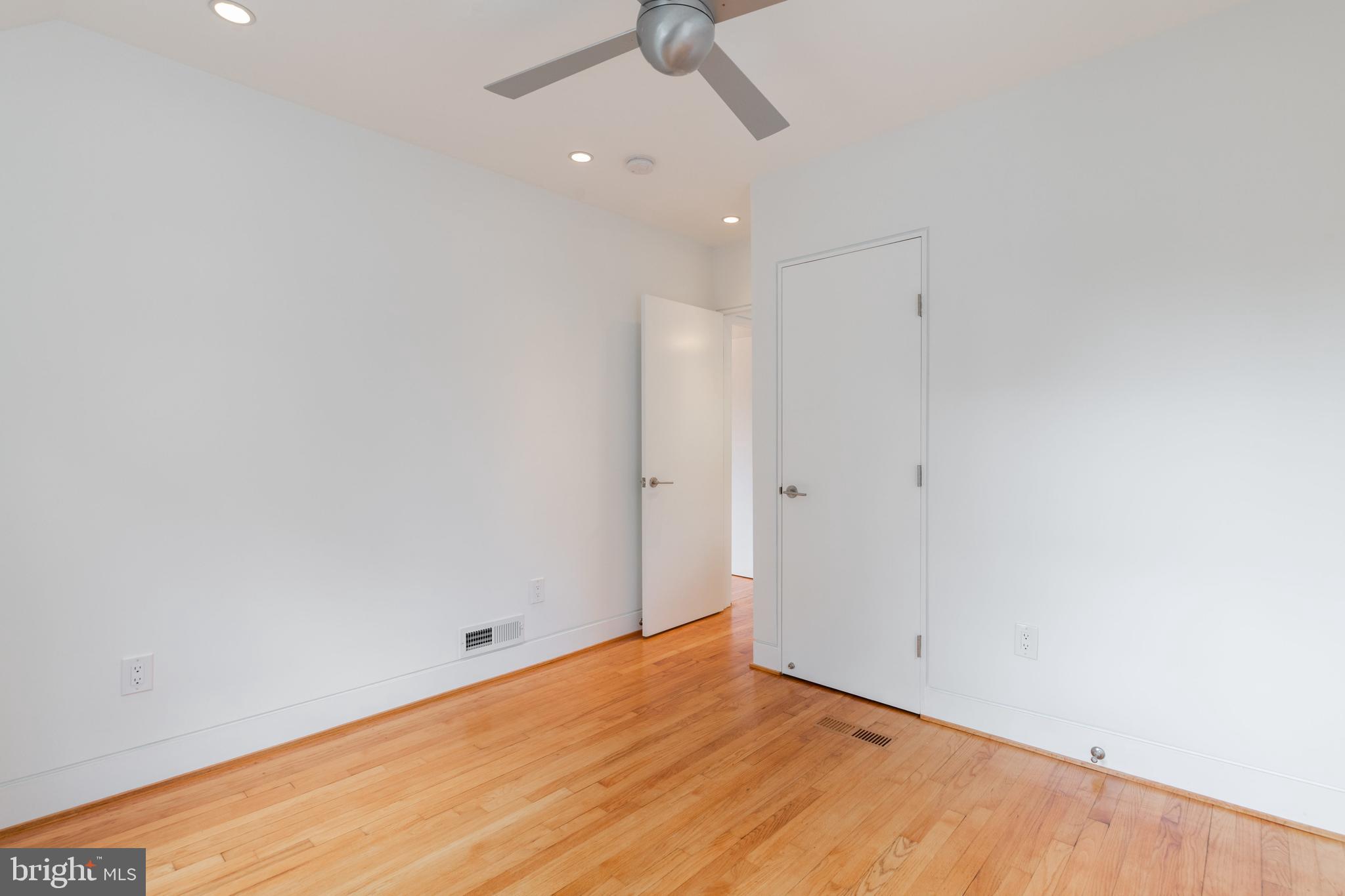1007 Vassar Road Alexandria, VA 22314 - Photo 44 of 66 Gallery Image 44