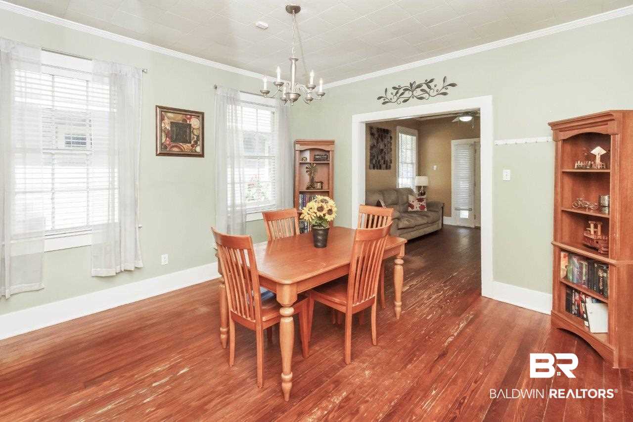 109 Providence Street Mobile, AL 36604 - Photo 8 of 25