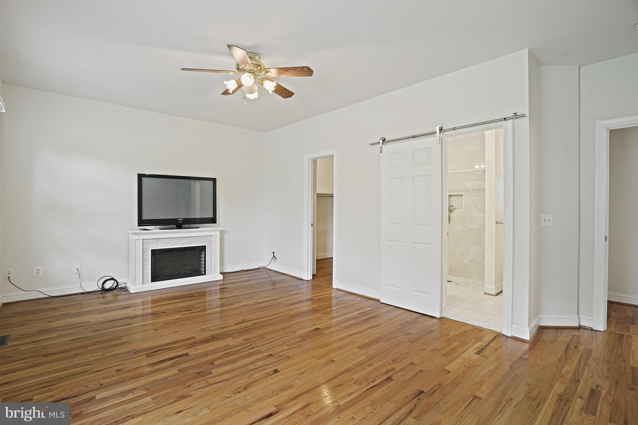 15601 Thompson Road Silver Spring, MD 20905 - Photo 13 of 65