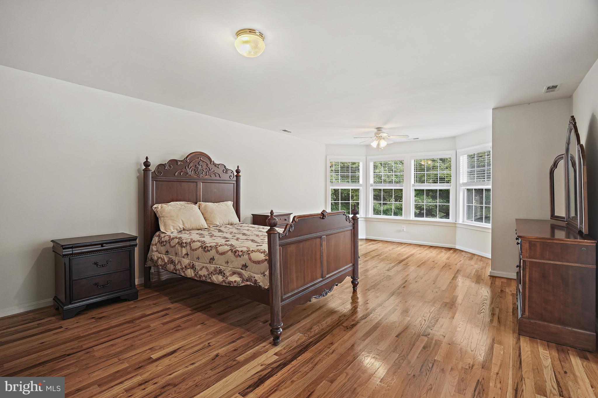 15601 Thompson Road Silver Spring, MD 20905 - Photo 36 of 65